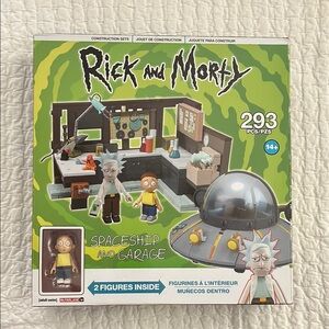 Rick and Morty Spaceship and Garage Building Set - unopened